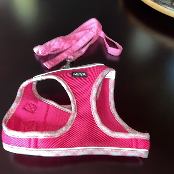 Dog harness size M - Picture 3 of 4